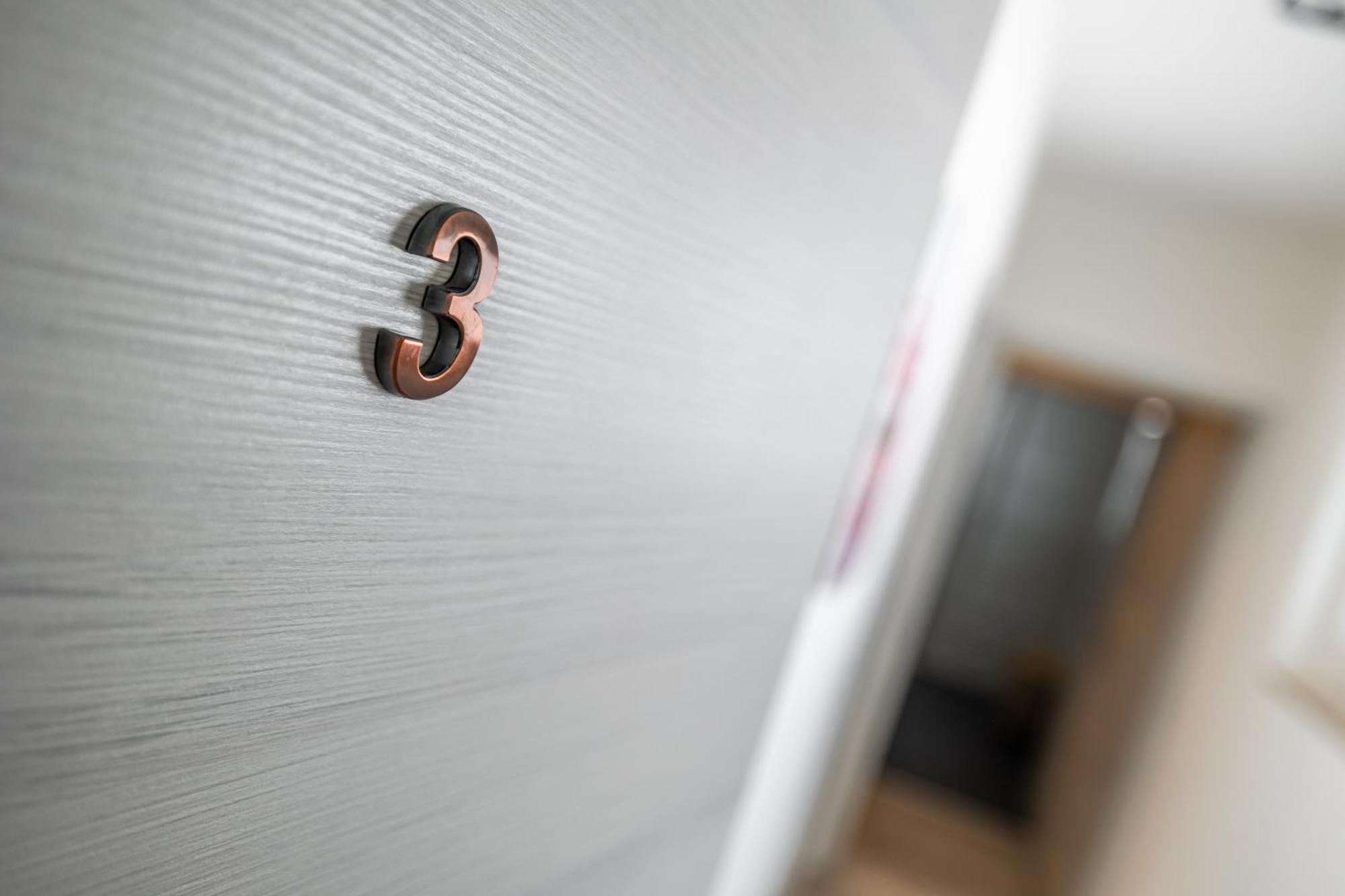 Eifelcomfort Modernes Apartment In Zentraler Lage Pruem Exterior photo